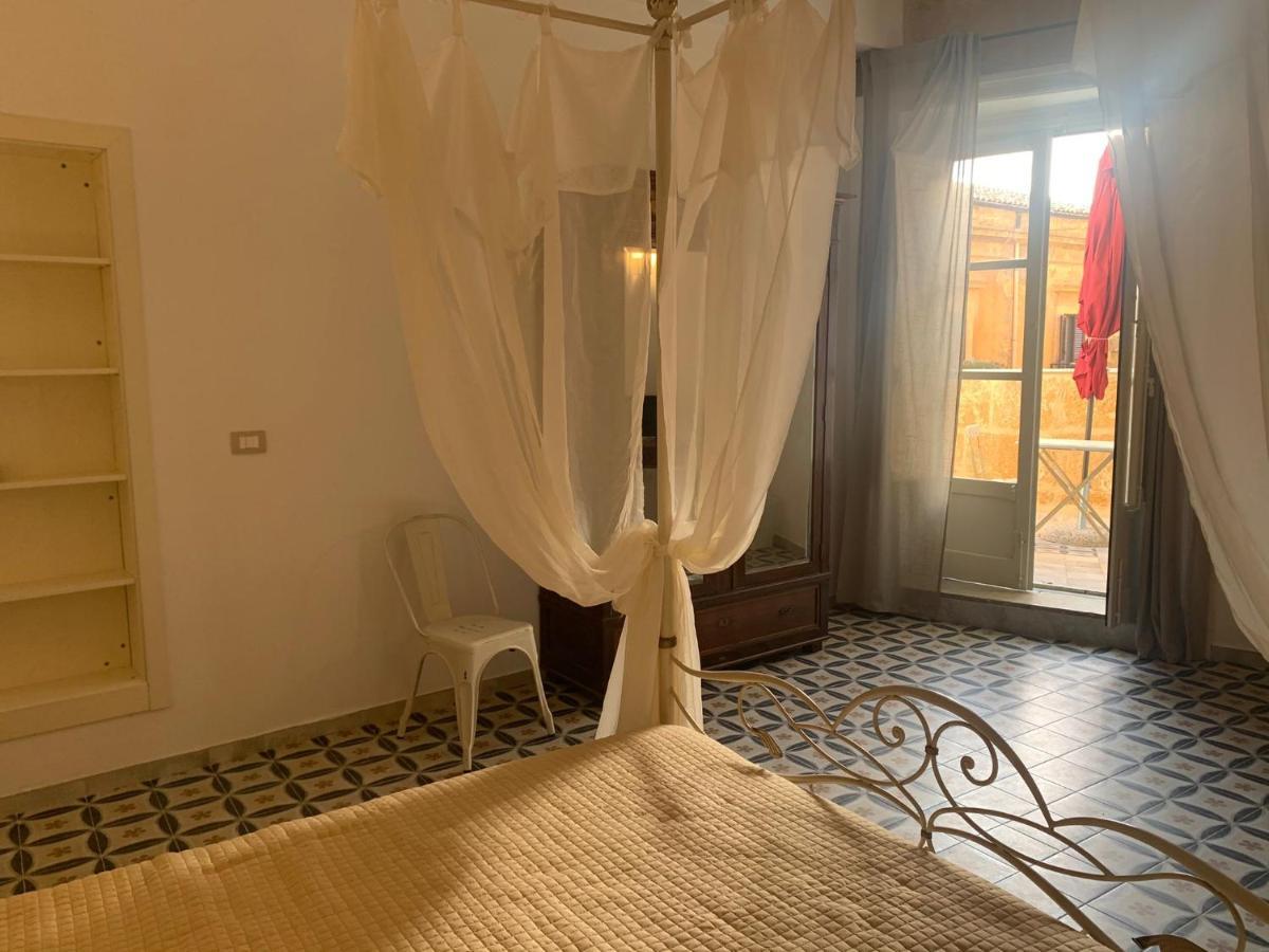 Charme In Centro - Tourist Rental Agrigento Buitenkant foto