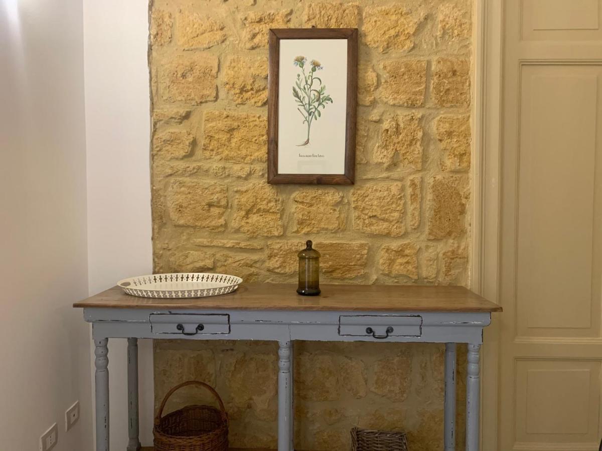 Charme In Centro - Tourist Rental Agrigento Buitenkant foto