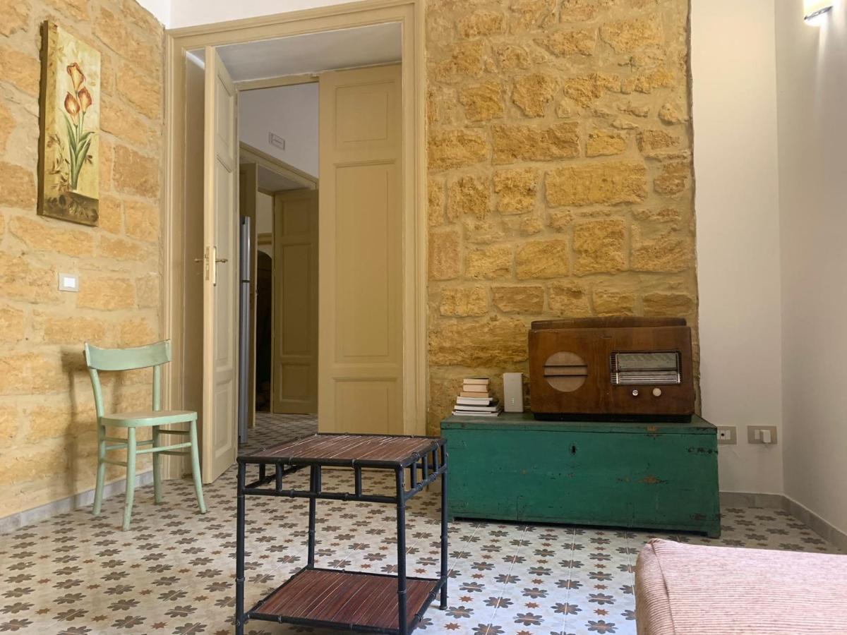 Charme In Centro - Tourist Rental Agrigento Buitenkant foto