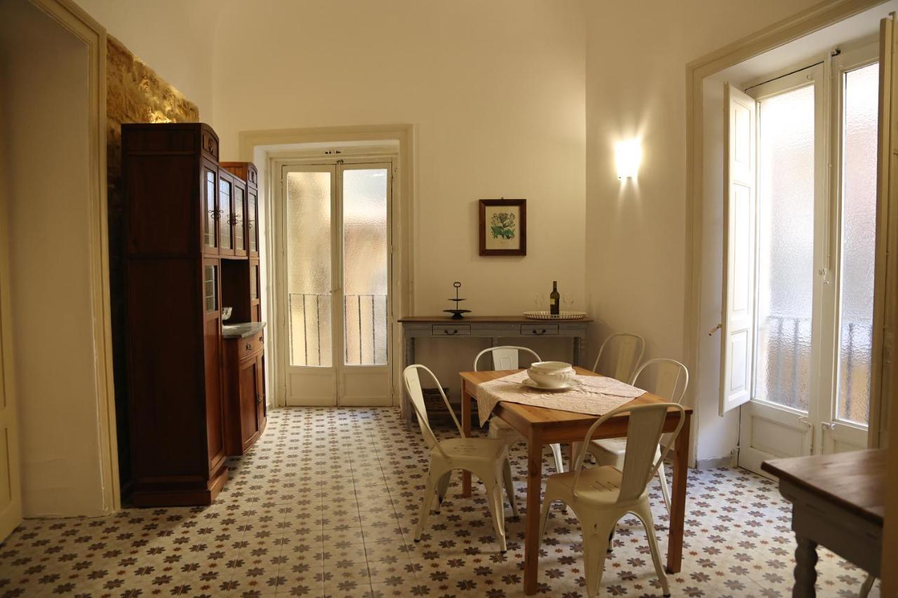 Charme In Centro - Tourist Rental Agrigento Buitenkant foto